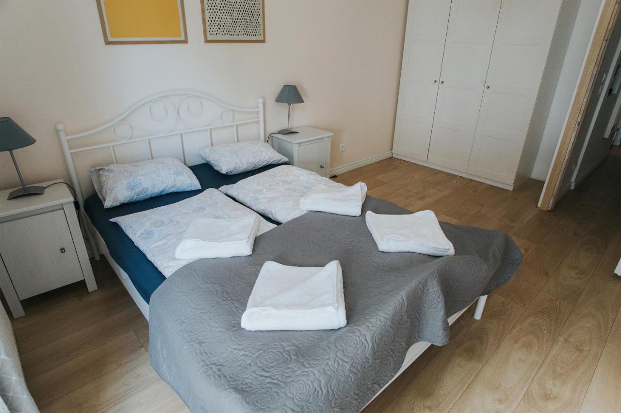 Apartament Wiktoria شكلارسكا بوريبا المظهر الخارجي الصورة